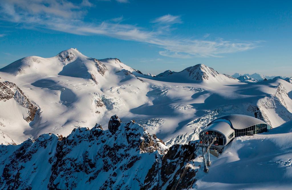 Hotel St-Leonhard Sankt Leonhard im Pitztal Luaran gambar