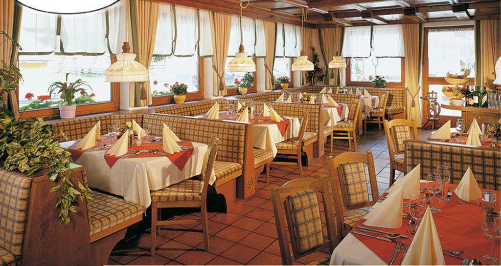 Hotel St-Leonhard Sankt Leonhard im Pitztal Luaran gambar