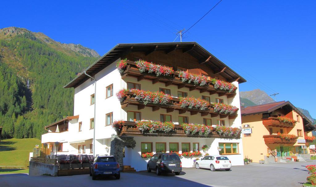 Hotel St-Leonhard Sankt Leonhard im Pitztal Luaran gambar